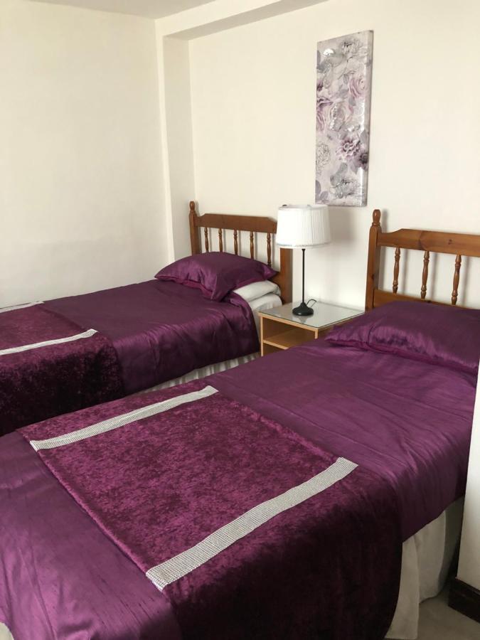 Brown'S Guest House Peterhead Extérieur photo